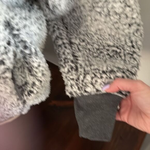 Express One Eleven Oversized Sherpa 1/4 Zip Sweatshirt Size S - Picture 5 of 11